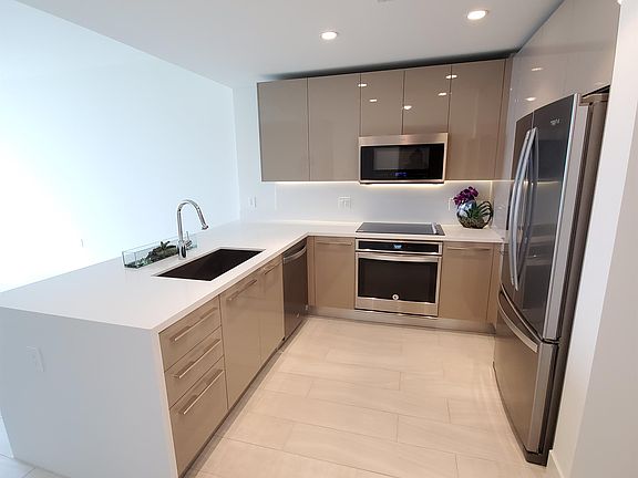 3rd image of 2000 Metropica Way APT 1405