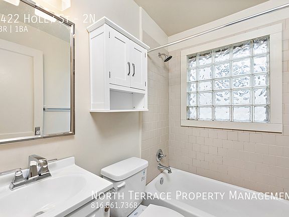 2nd image of 4422 Holly St APT 2N