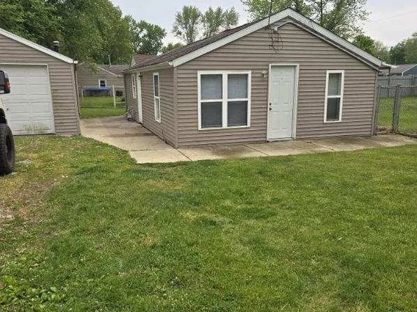 4914 W Burns Ave, Bartonville, IL 61607