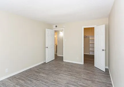 Cornerstone Village — Photo 18