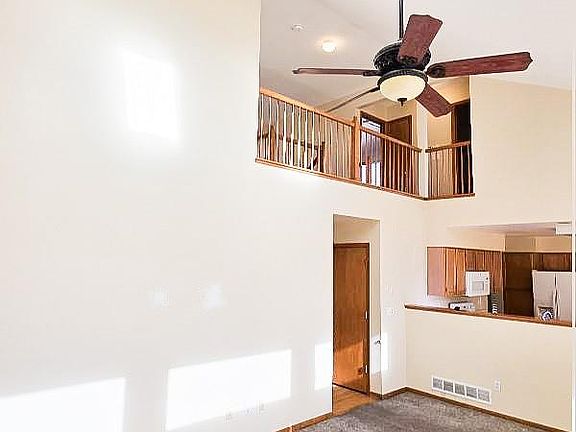 3rd image of 20420 Kelly Place