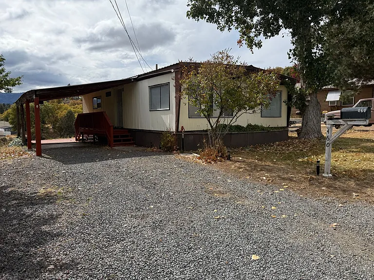 460 South St — Photo 1