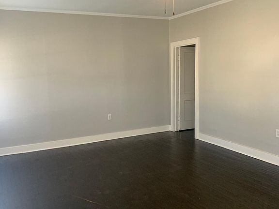 3rd image of 504 W Grand Ave #B