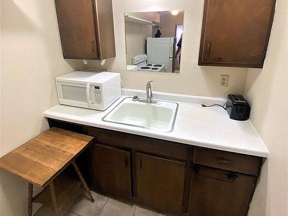 3rd image of 9 E 10th Ave #211