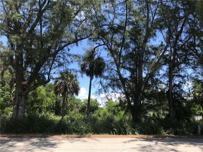 2460 Palm Ave, Saint James City, FL, 33956