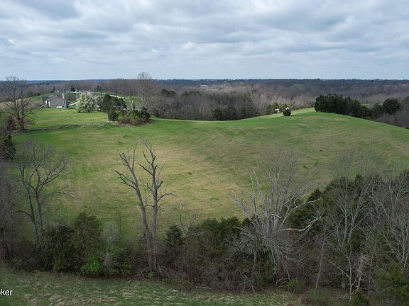 4th image of 3205 Old Monterey Rd