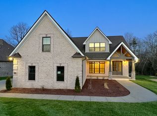 1221 Ben Forkum Dr #29, Lebanon, TN 37087