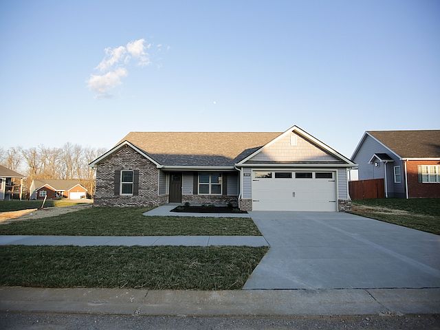 1st image of 202 Royal Birkdale Ct