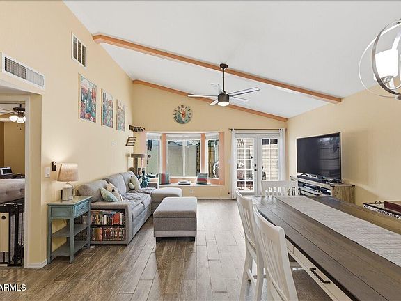 3rd image of 4175 E Pecan Road
