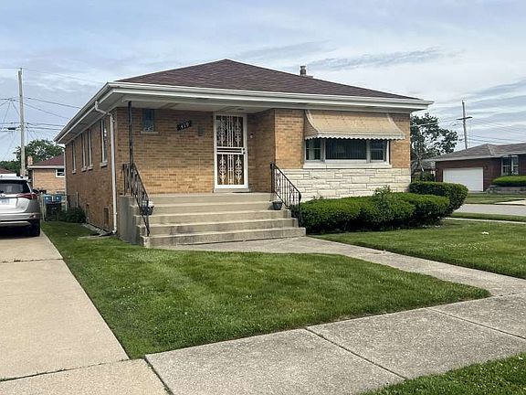 2nd image of 419 Luella Ave