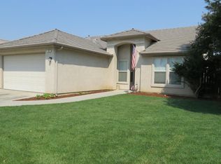752 S Kenneth Ave, Kerman, CA 93630