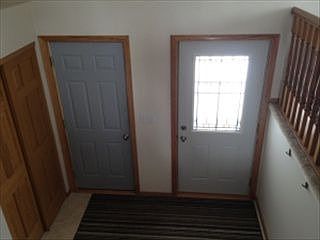 3rd image of 1875 Huntington Ct