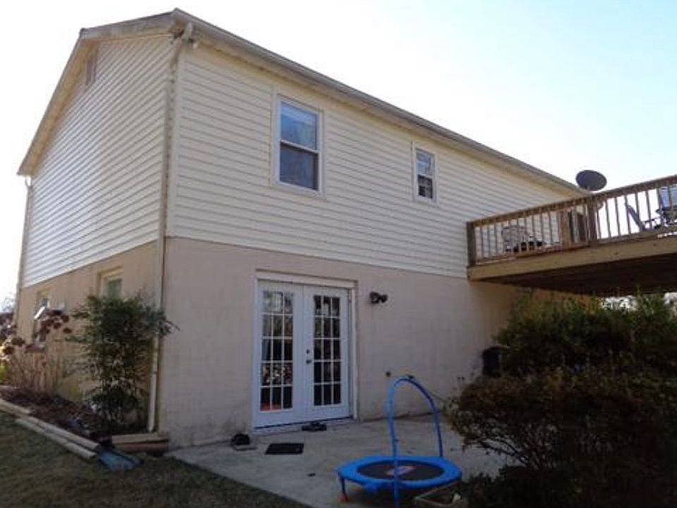 2nd image of 26831 Westfield Ln