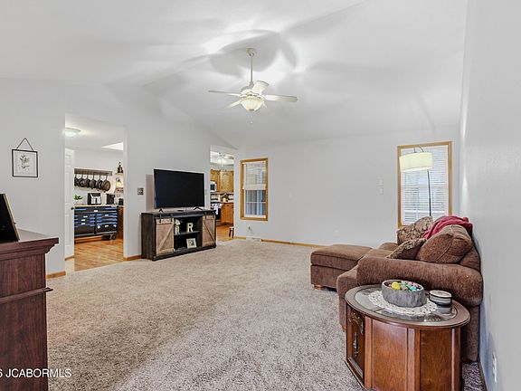 5th image of 1753 Del Cerro Dr