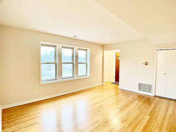 4th image of 46 S 6th Ave #2K