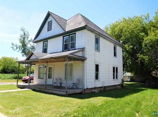 323 10th Ave W, Ashland, WI 54806