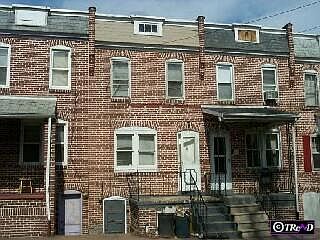 1st image of 1711 W 2nd St