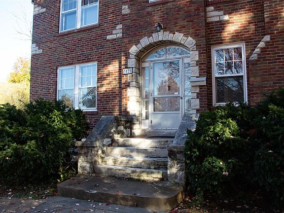 4th image of 2426 Sims Ave