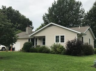 201 N Hayes St, Garnett, KS 66032