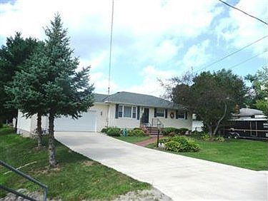 1st image of 4023 Ganyard Ave