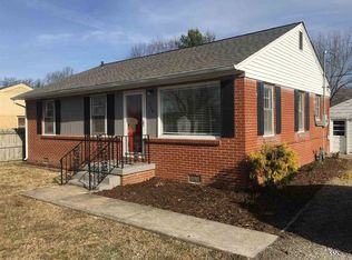 240 Navaho Dr, Paducah, KY 42001