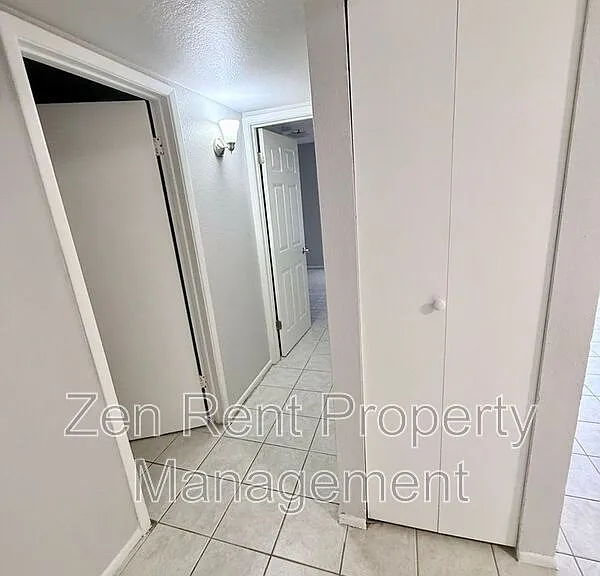 44 S Williams St #15 — Photo 11