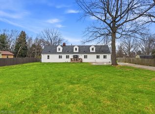 747 Killian Rd, Akron, OH 44319