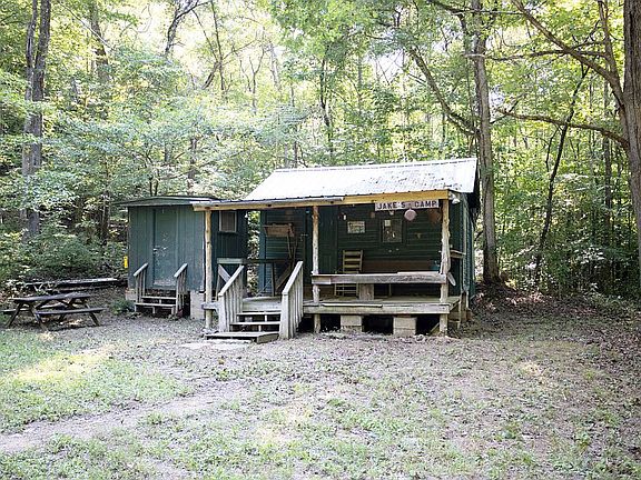 2nd image of 1265 County Road 5861