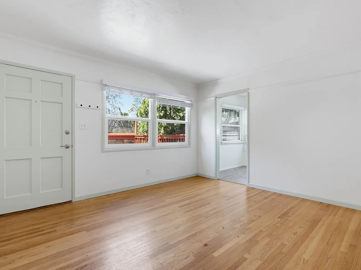 4449 Dawson Avenue - 1 — Photo 1