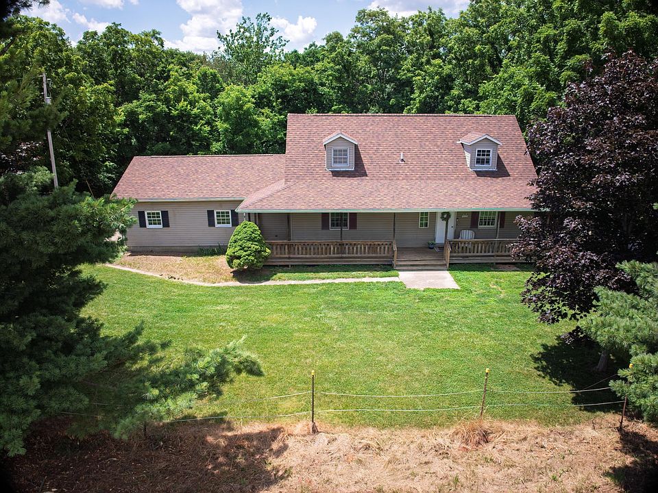 1st image of 473 Davis Hill Rd