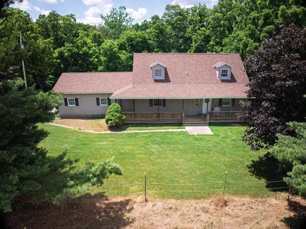 473 Davis Hill Rd, Frankfort, OH 45628