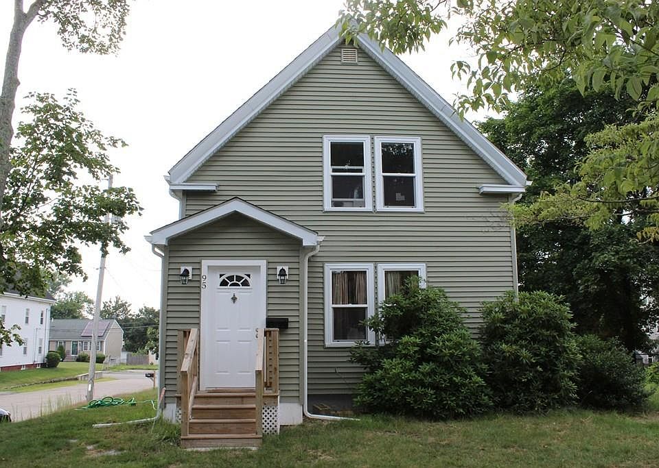 1st image of 95 S Leyden St