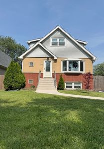 7743 Cronin Ave, Justice, IL, 60458