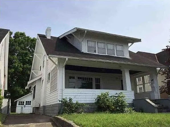 347 7th Ave W, Huntington, WV 25701