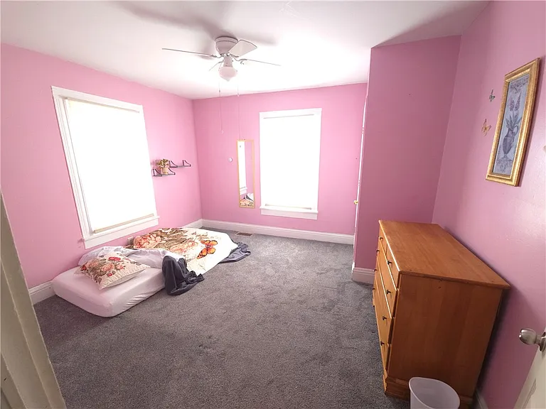 30 Flanders St — Photo 18
