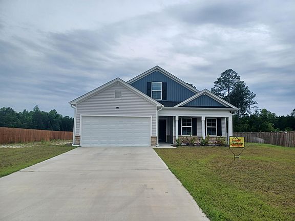 2nd image of 192 Enclave Way NE