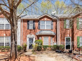 5607 Strathmoor Manor Cir, Lithonia, GA 30058