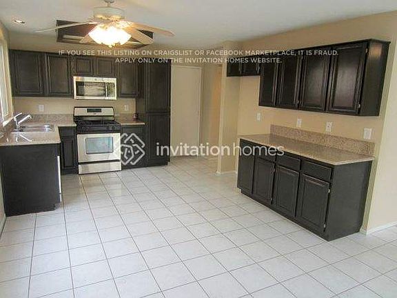 4th image of 44743 Johnston Dr