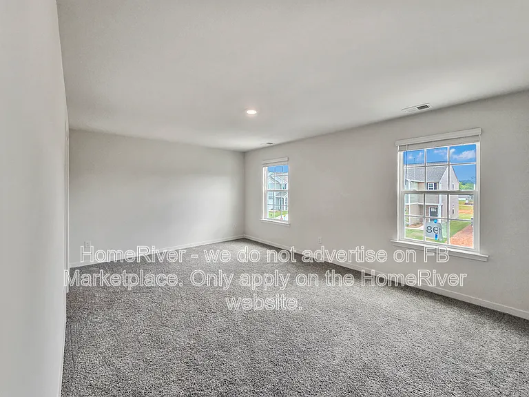 651 13th Avenue Dr NE — Photo 13