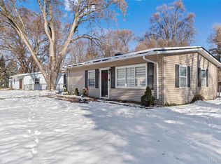 6311 Sidney St, Brighton, MI 48116