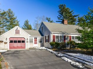 15 Lebaron Way, Mattapoisett, MA 02739