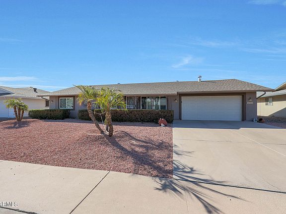 3rd image of 9821 W CEDAR Drive