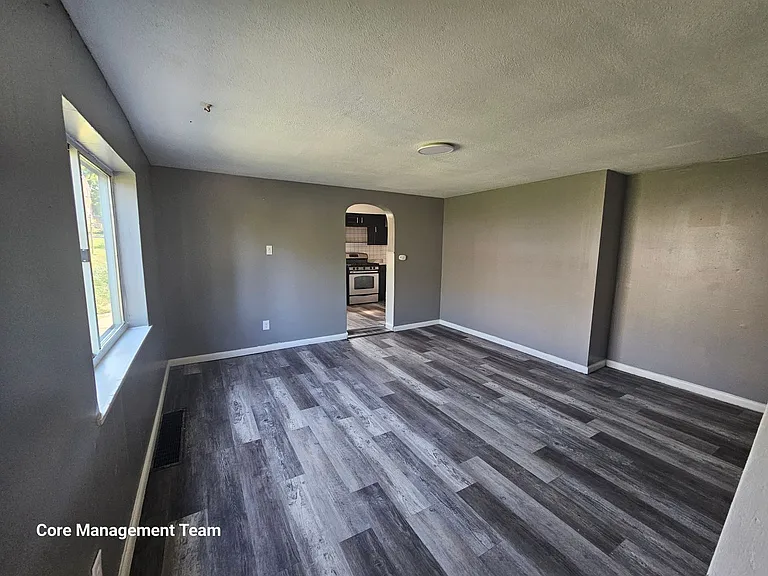 3214 Virginia Ave — Photo 6