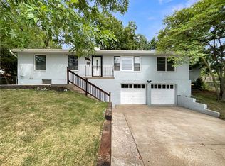 3720 NE 46th St, Kansas City, MO 64117