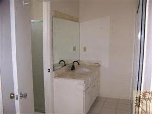 5th image of 39210 Lillie Cir
