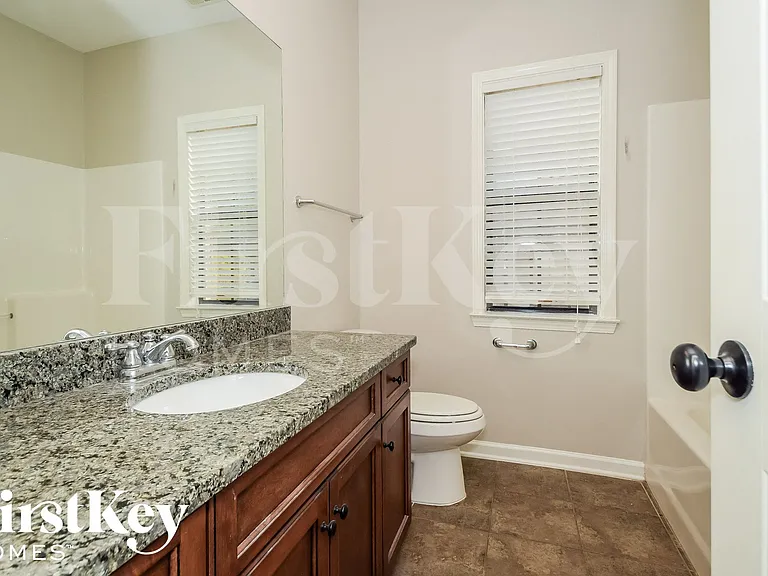 7701 Timber Leaf Ln — Photo 13