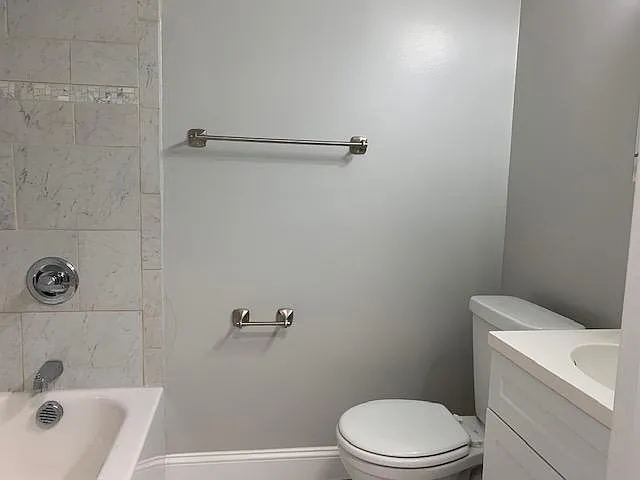 2 bed, 1175 sqft, $3,670 — Photo 4