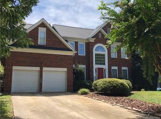 3417 Pondview Ln, Charlotte, NC 28210