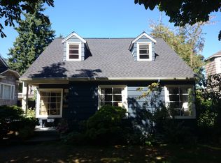 2617 Belvidere Ave SW, Seattle, WA 98126