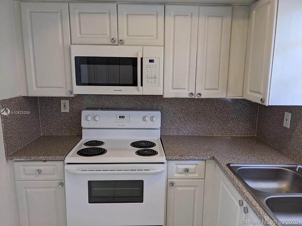 1st image of 1350 NE 119th St #135008
